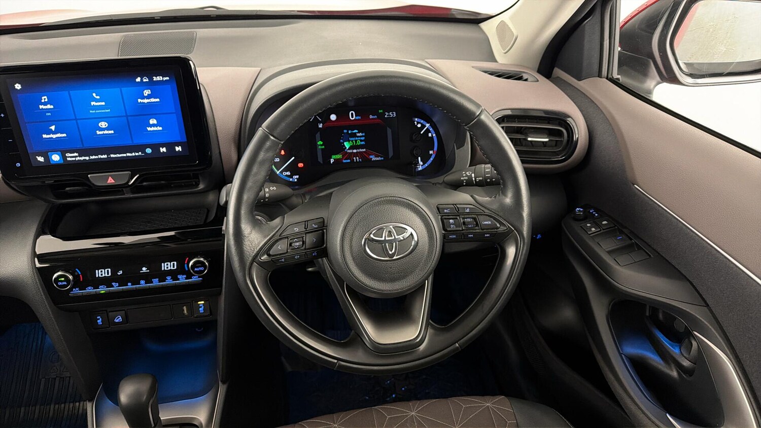 Used Toyota Yaris Cross 2023 for sale - 77841603: Photo 10