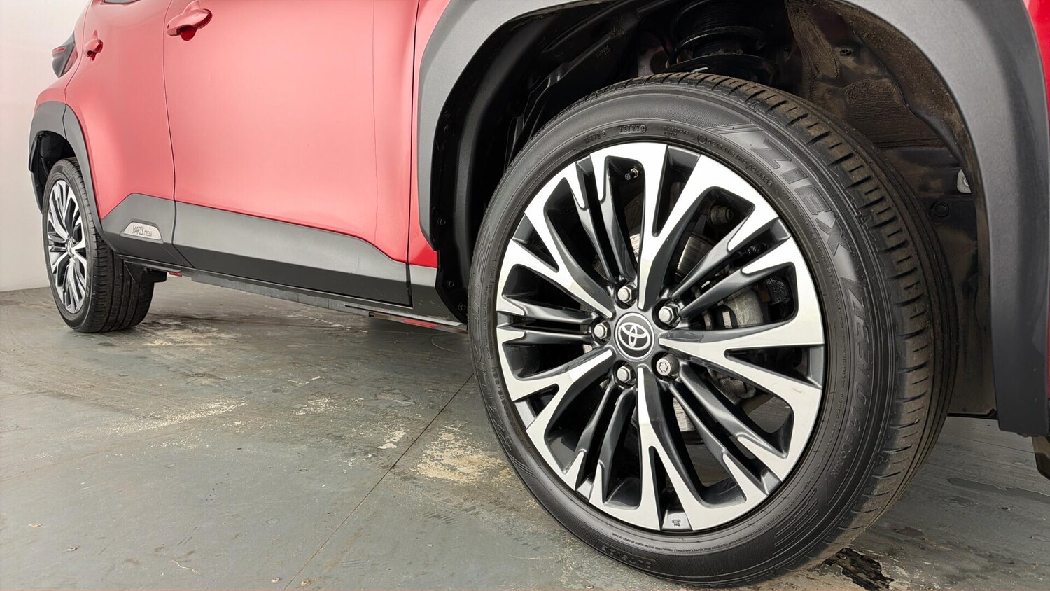 Used Toyota Yaris Cross 2023 for sale - 77841603: Photo 25