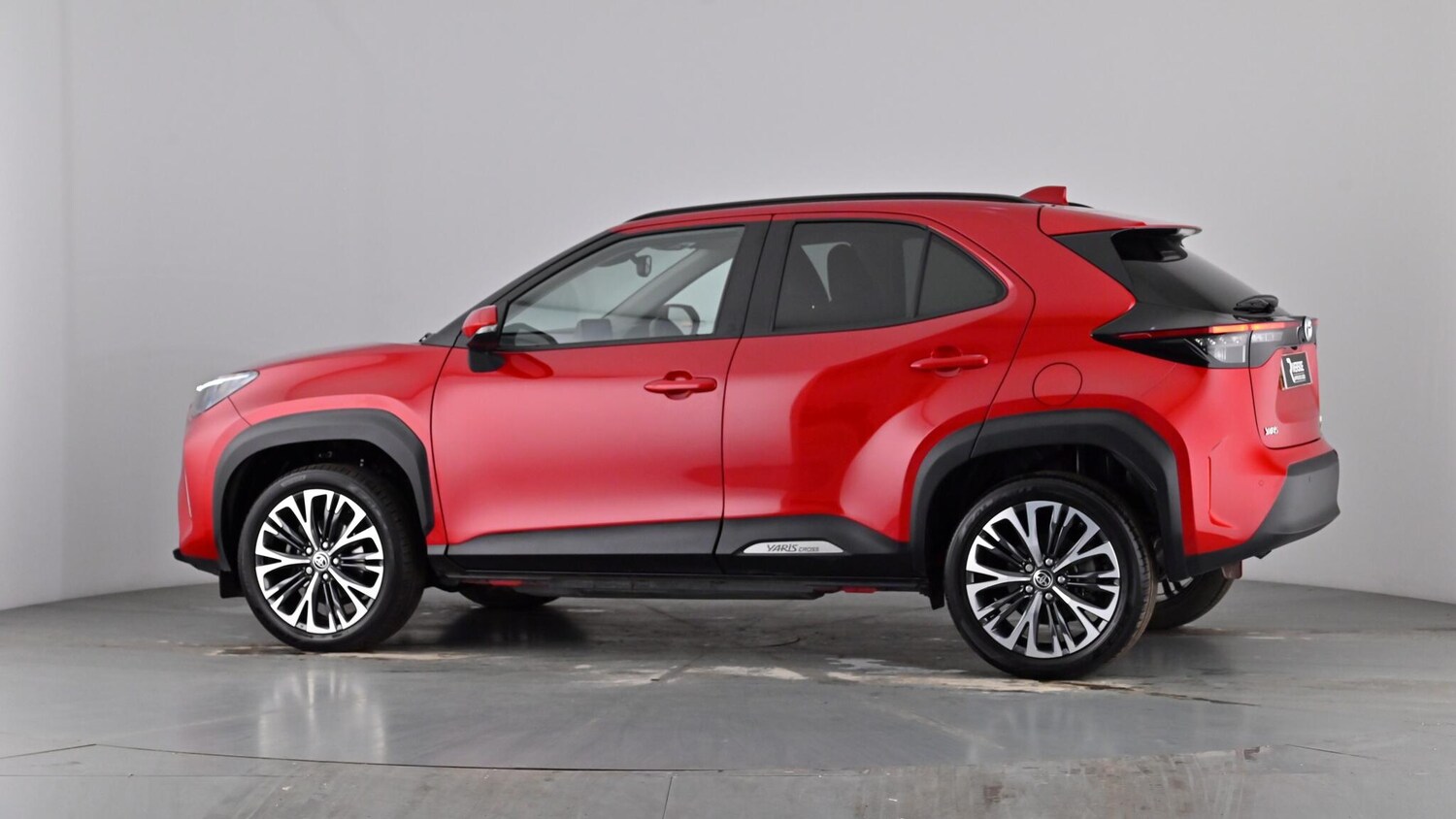 Used Toyota Yaris Cross 2023 for sale - 77841603: Photo 55