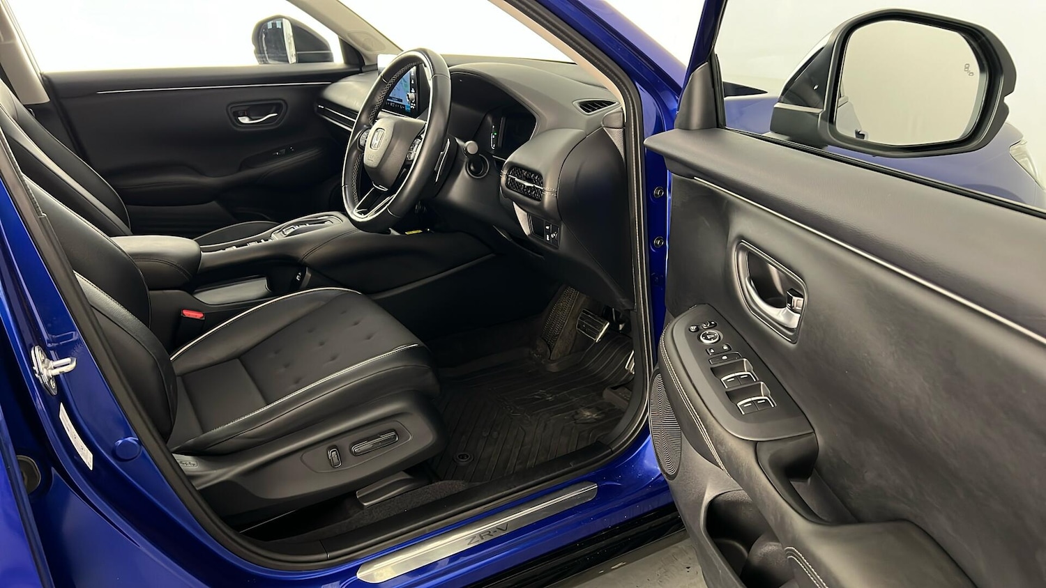 Used Honda ZR-V 2024 for sale - 77193651: Photo 15