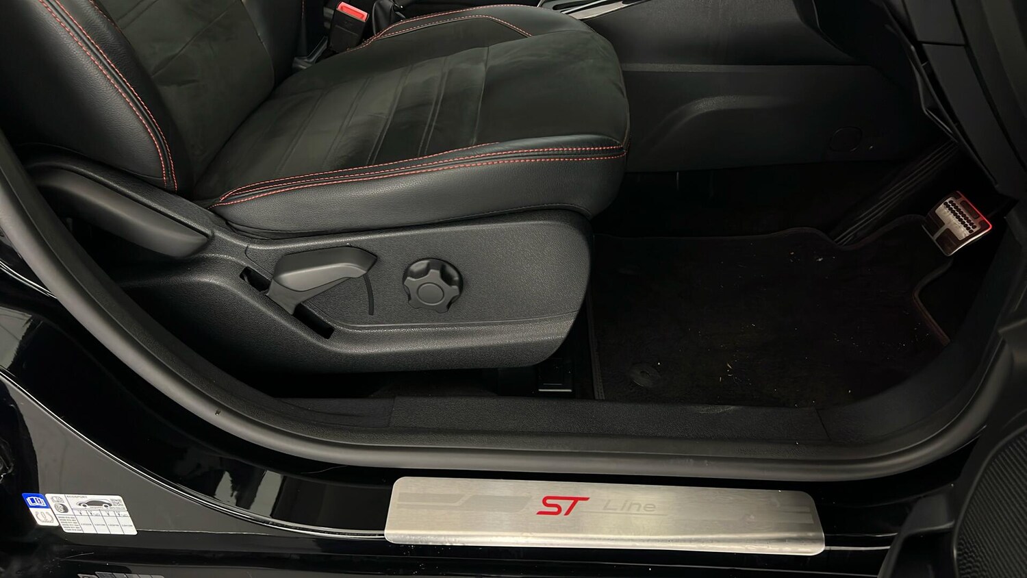 Used Ford Ecosport 2019 for sale - 76390088: Photo 32