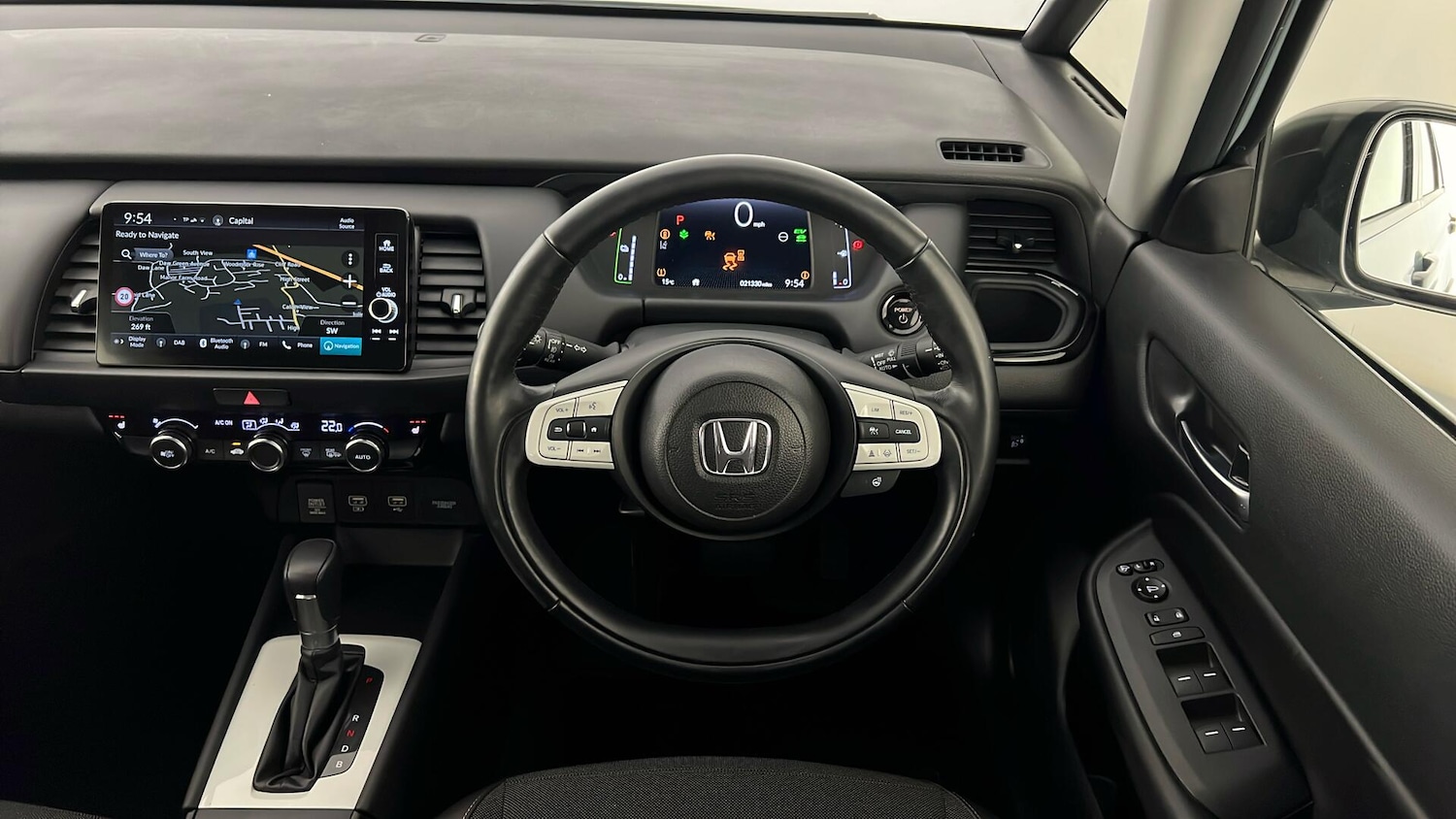 Used Honda Jazz 2023 for sale - 77205744: Photo 10