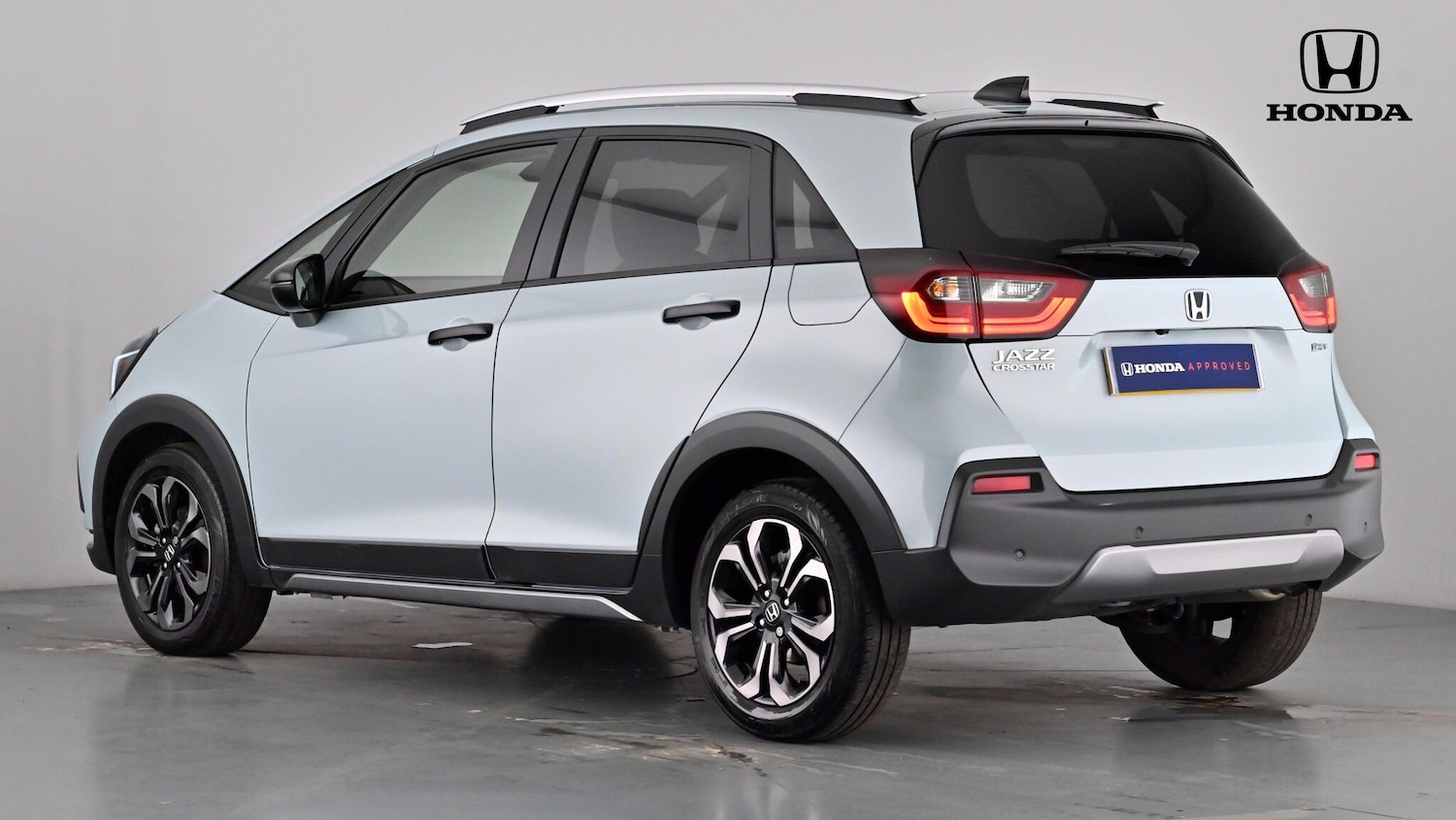 Used Honda Jazz 2023 for sale - 77205744: Photo 2