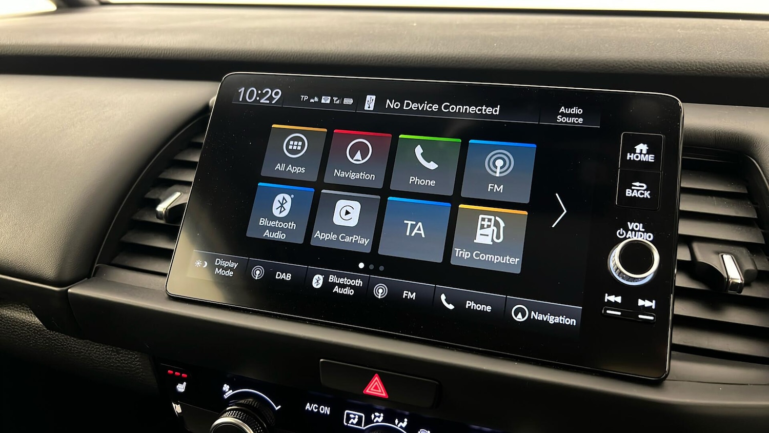 Used Honda Jazz 2023 for sale - 77205744: Photo 37