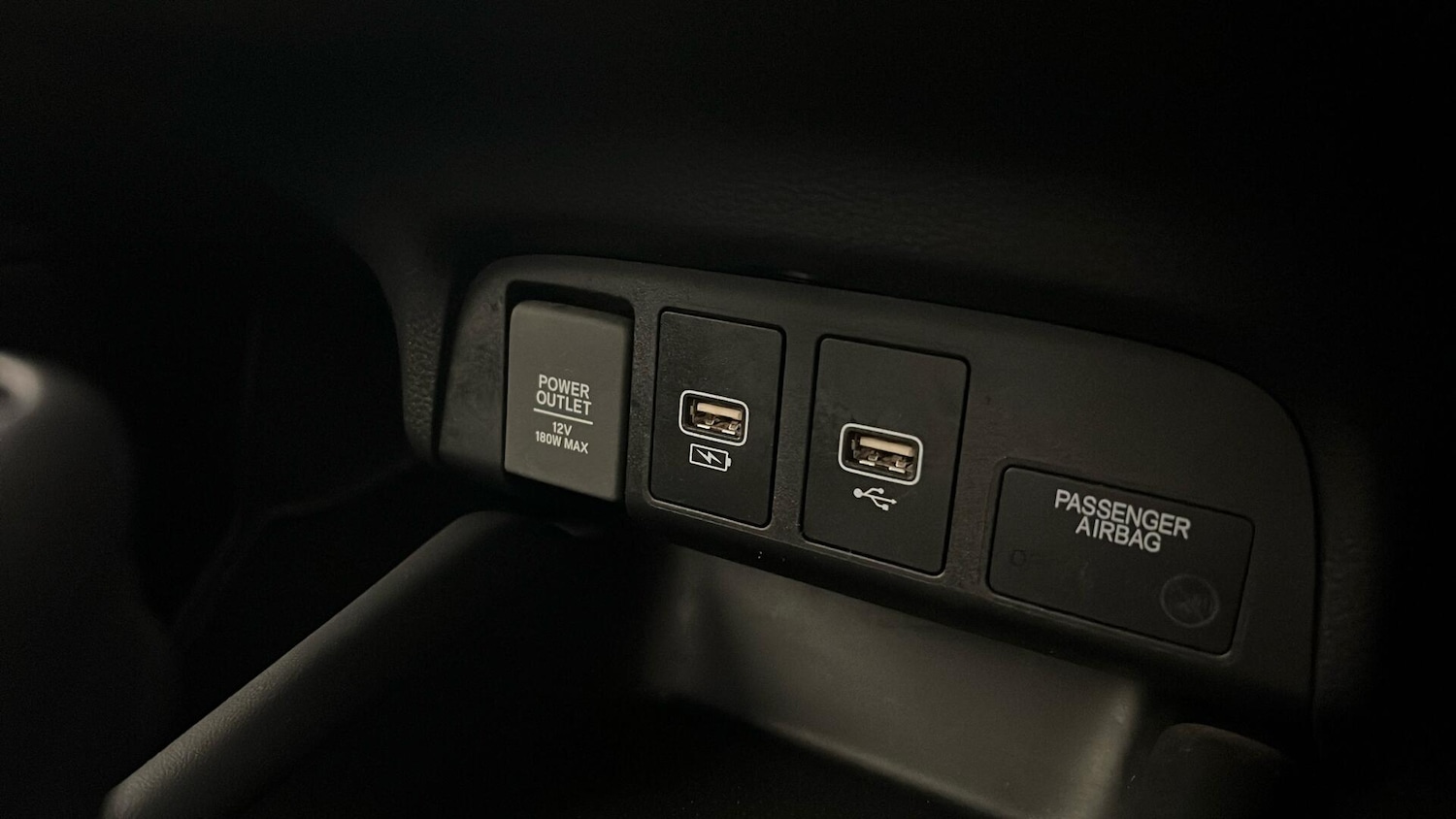 Used Honda Jazz 2023 for sale - 77205744: Photo 39