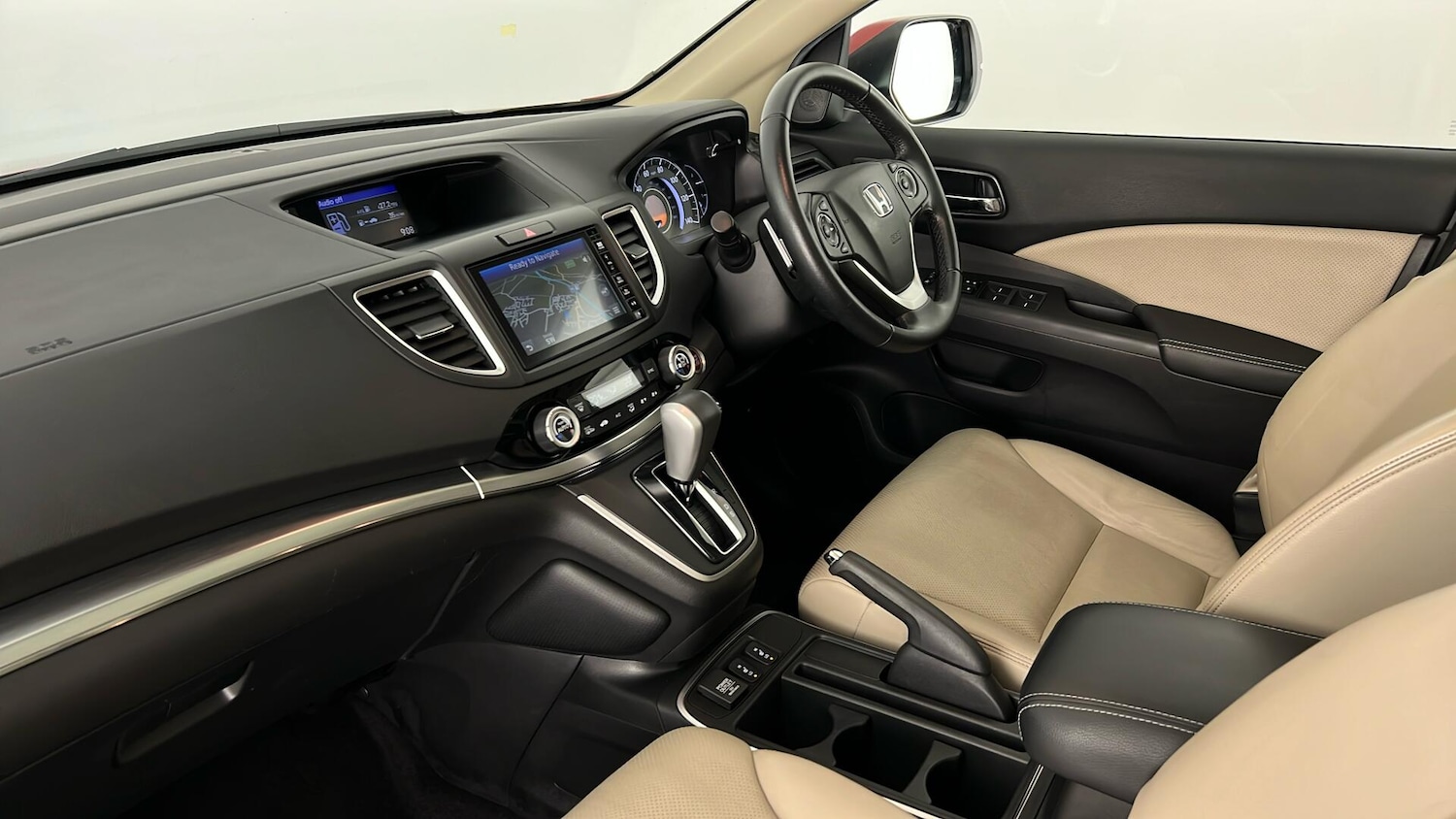 Used Honda CR-V 2017 for sale - 76773227: Photo 8