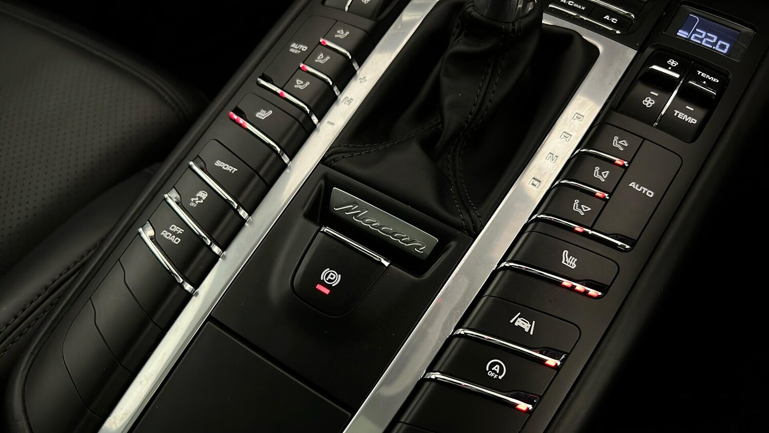 Used Porsche Macan 2019 for sale - 77588431: Photo 51