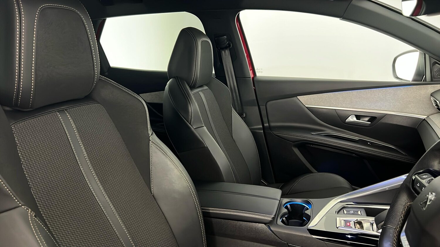 Used Peugeot 3008 2022 for sale - 77698148: Photo 33