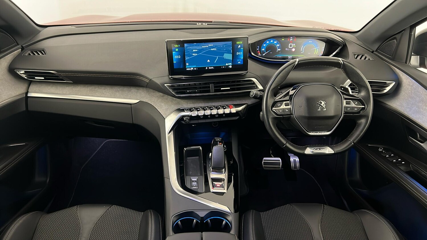 Used Peugeot 3008 2022 for sale - 77698148: Photo 9