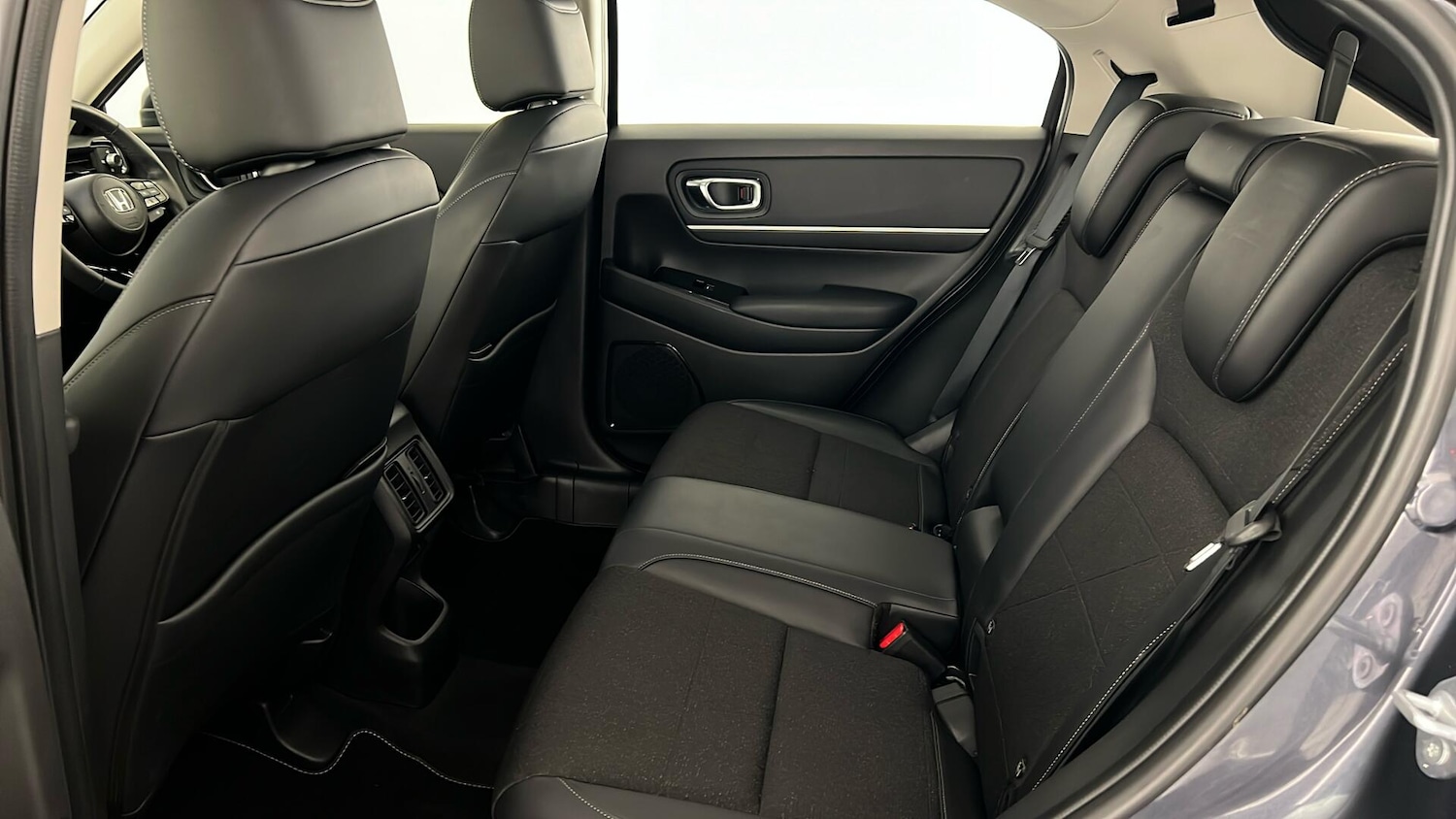 Used Honda HR-V 2022 for sale - 76826803: Photo 19