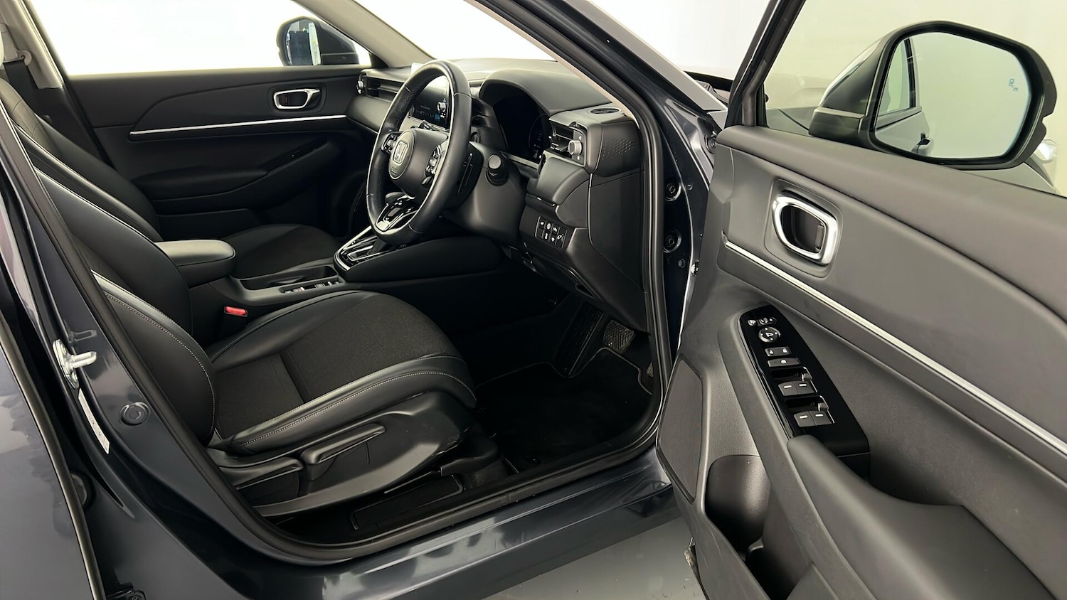 Used Honda HR-V 2022 for sale - 76826803: Photo 25