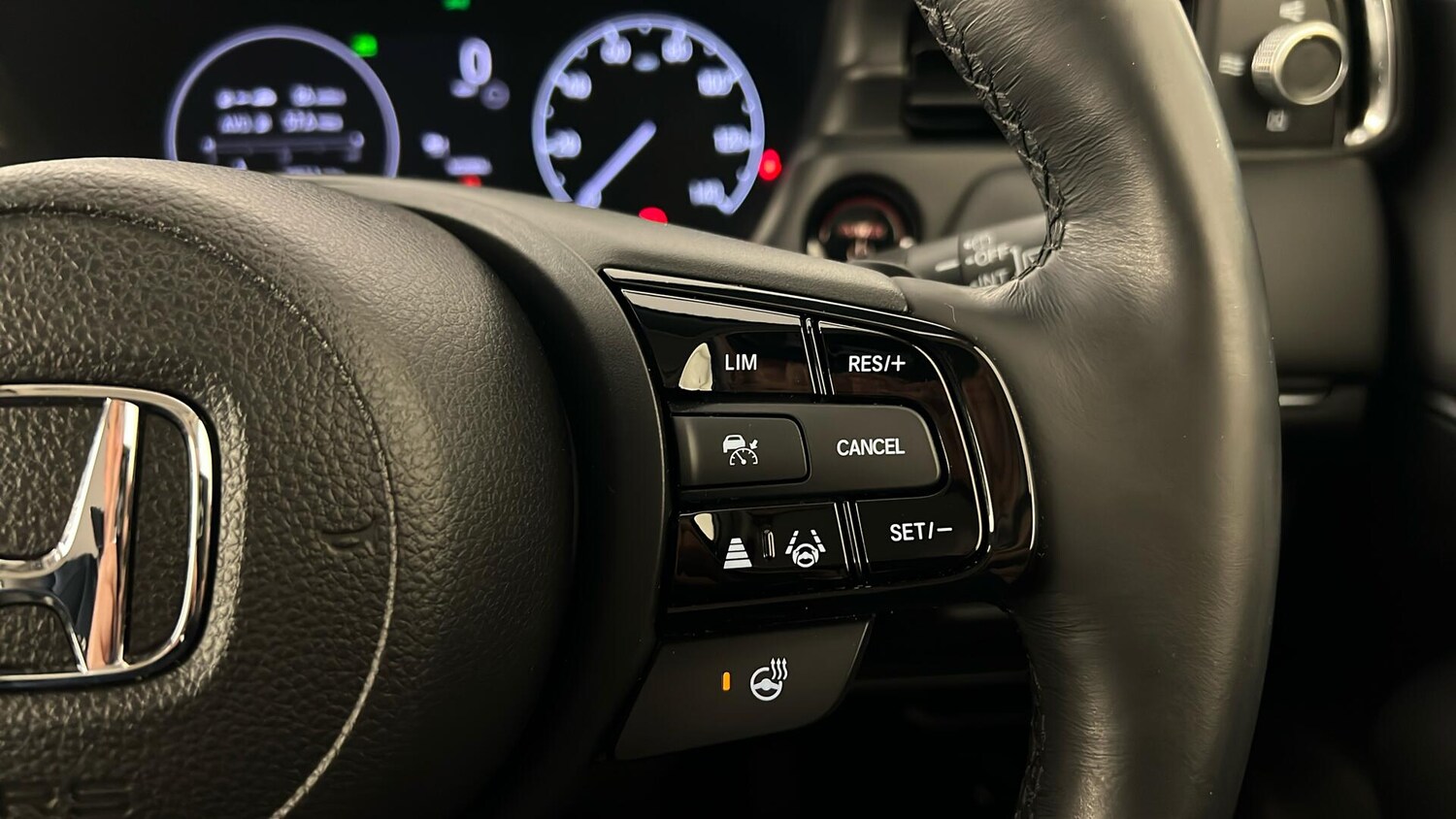 Used Honda HR-V 2022 for sale - 76826803: Photo 31