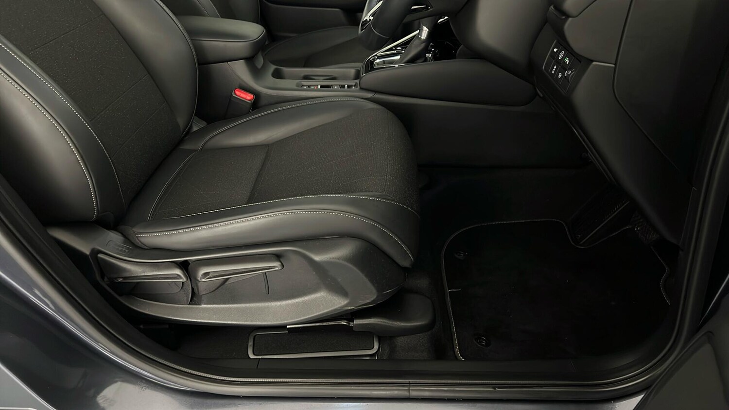 Used Honda HR-V 2022 for sale - 76826803: Photo 43