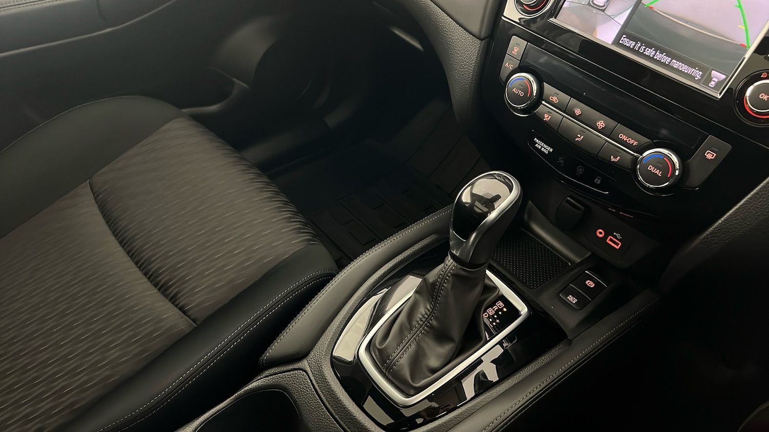 Used Nissan X-Trail 2021 for sale - 76338730: Photo 17