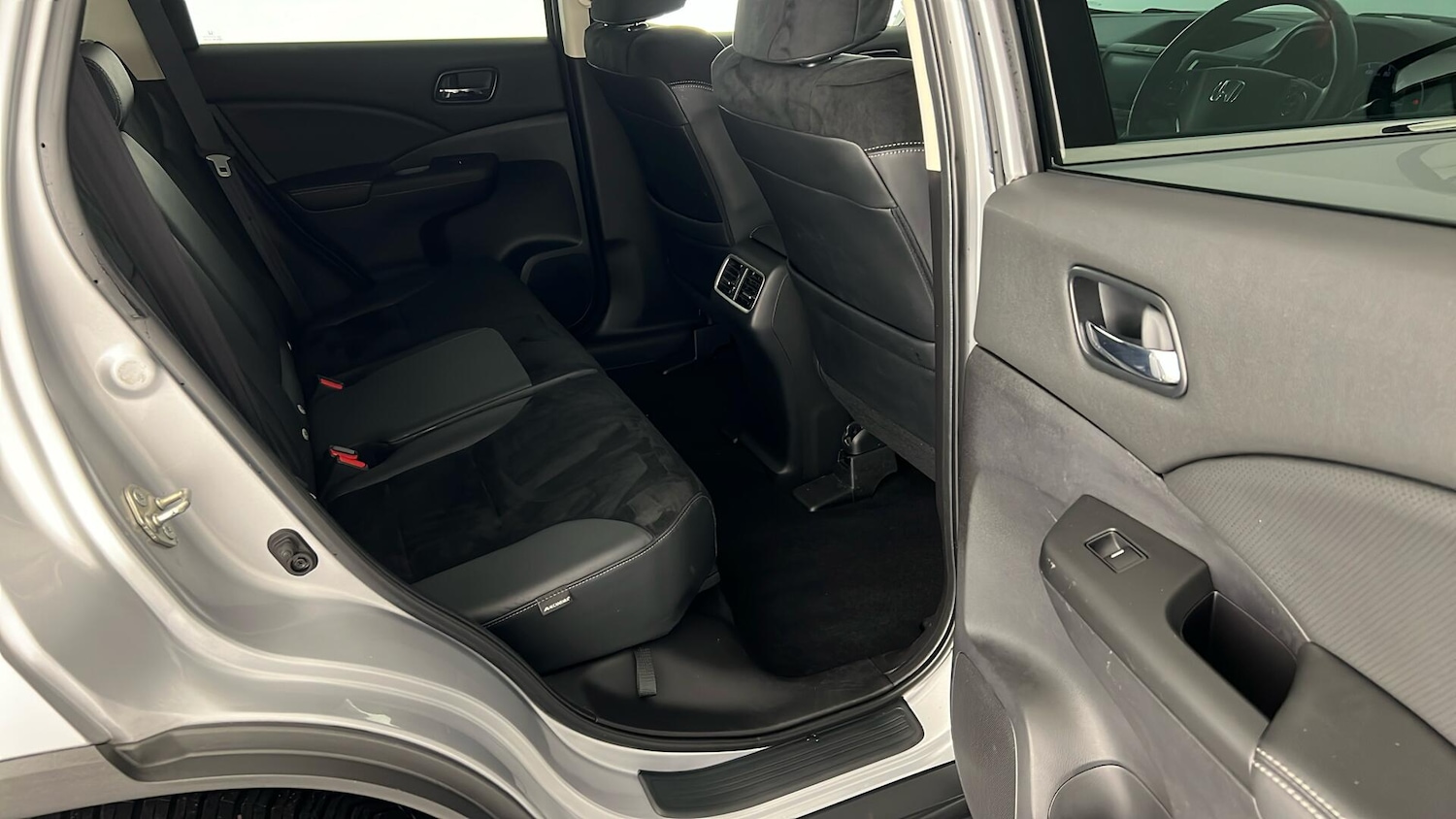 Used Honda CR-V 2016 for sale - 76501445: Photo 13