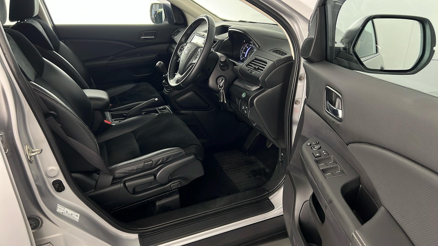 Used Honda CR-V 2016 for sale - 76501445: Photo 15