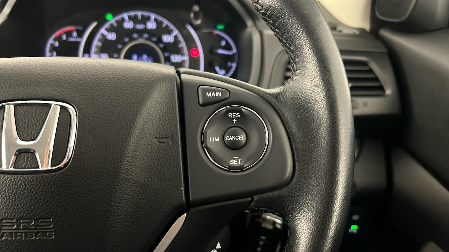 Used Honda CR-V 2016 for sale - 76501445: Photo 18