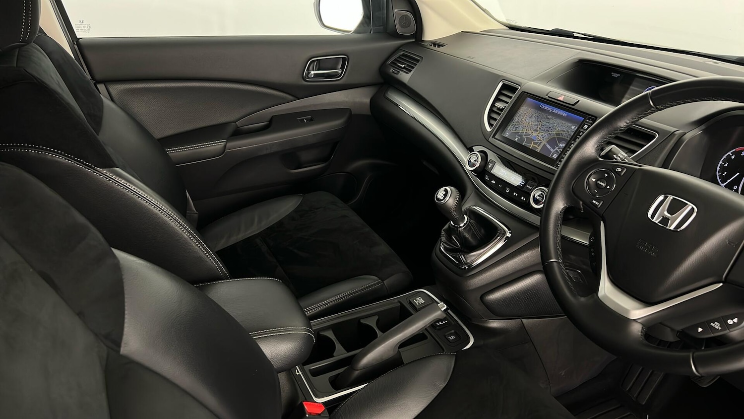 Used Honda CR-V 2016 for sale - 76501445: Photo 34