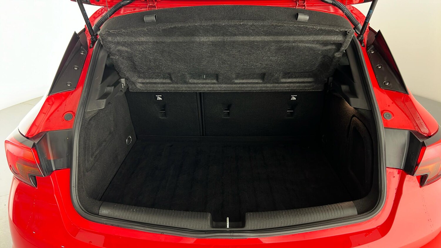 Used Vauxhall Astra 2019 for sale - 76487361: Photo 12