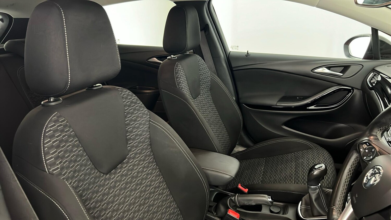 Used Vauxhall Astra 2019 for sale - 76487361: Photo 32