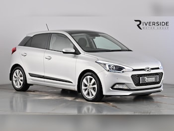 Used Hyundai i20 2017 for sale - 79230032: Photo