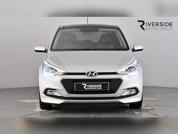 Used Hyundai i20 2017 for sale - 79230032: Photo