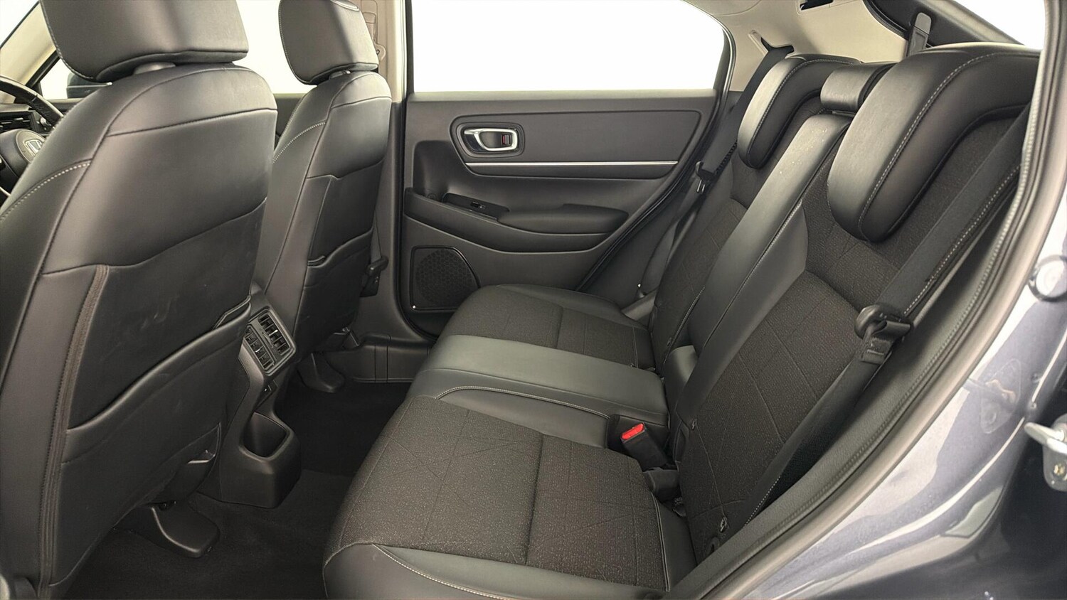 Used Honda HR-V 2023 for sale - 77470875: Photo 11