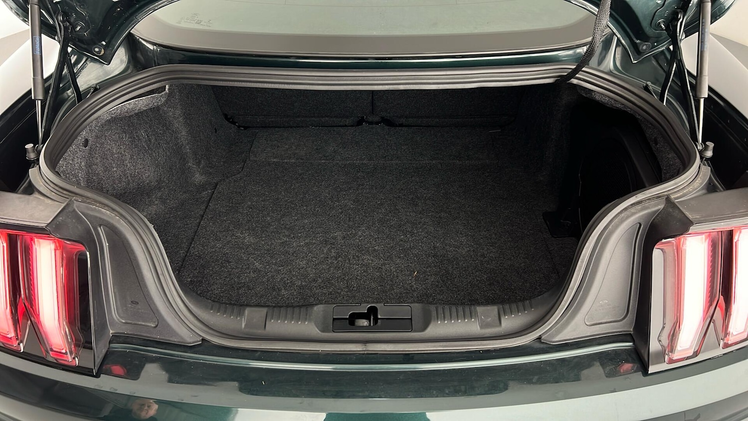 Used Ford Mustang 2020 for sale - 77261587: Photo 12