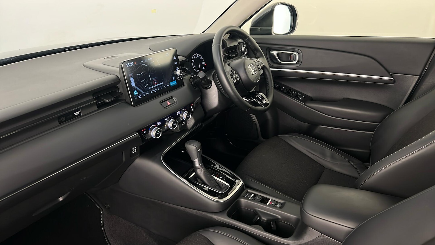 Used Honda HR-V 2023 for sale - 76722160: Photo 15