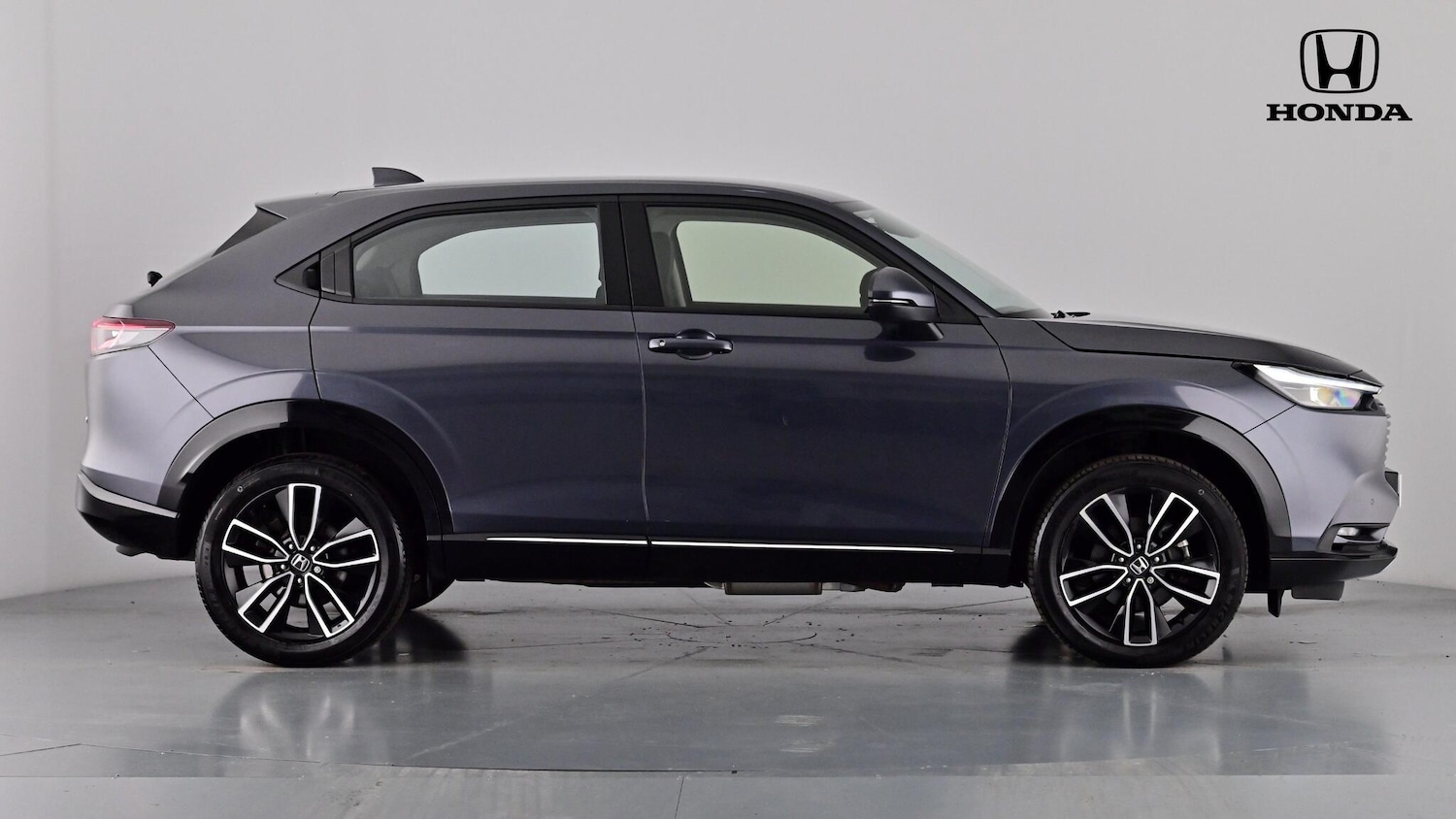 Used Honda HR-V 2023 for sale - 76722160: Photo 2