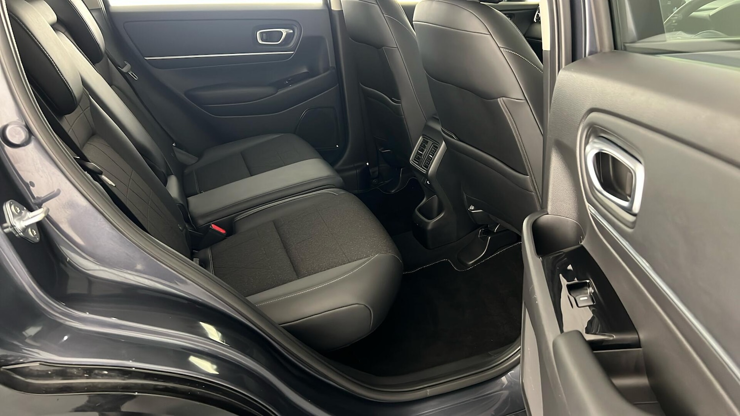 Used Honda HR-V 2023 for sale - 76722160: Photo 25