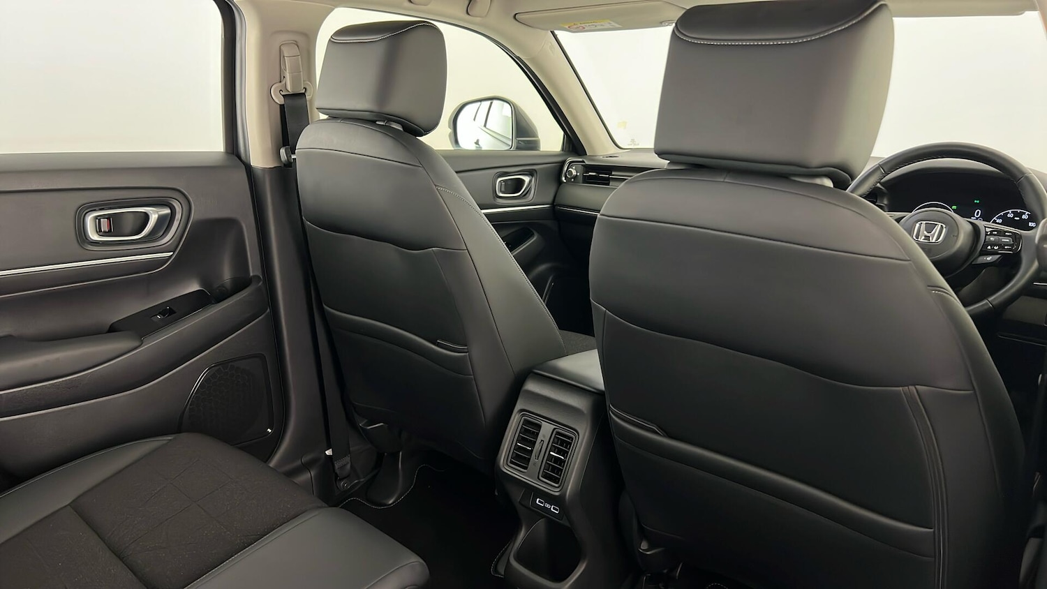 Used Honda HR-V 2023 for sale - 76722160: Photo 38