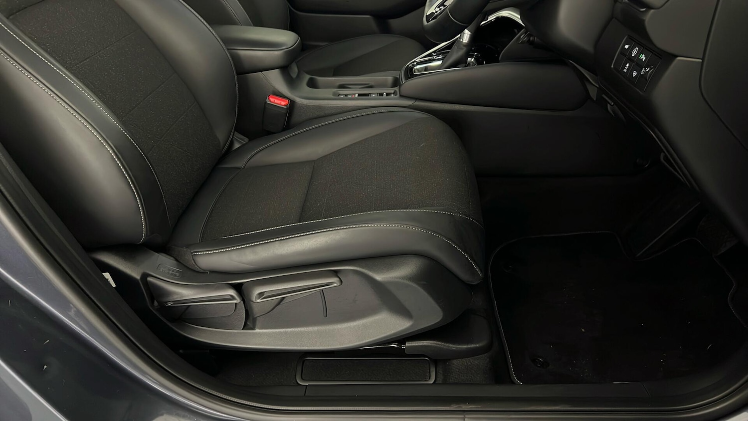 Used Honda HR-V 2023 for sale - 76722160: Photo 40