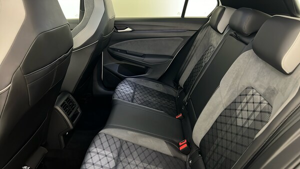 Used Volkswagen Golf 2020 for sale - 76196105: Photo 11