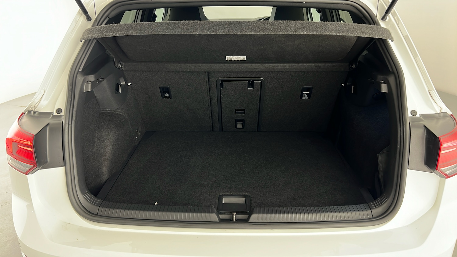 Used Volkswagen Golf 2020 for sale - 76196105: Photo 12