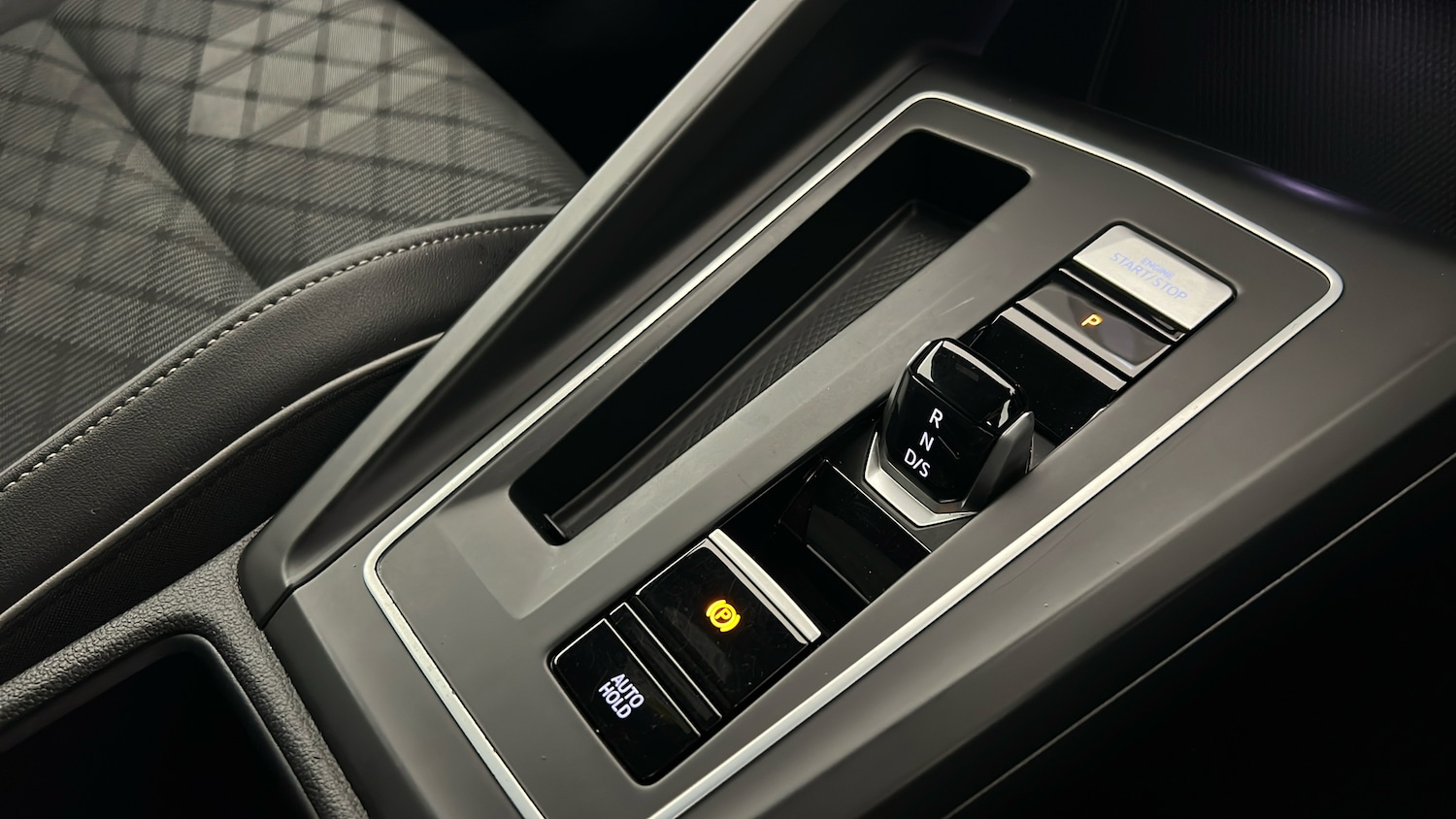 Used Volkswagen Golf 2020 for sale - 76196105: Photo 19