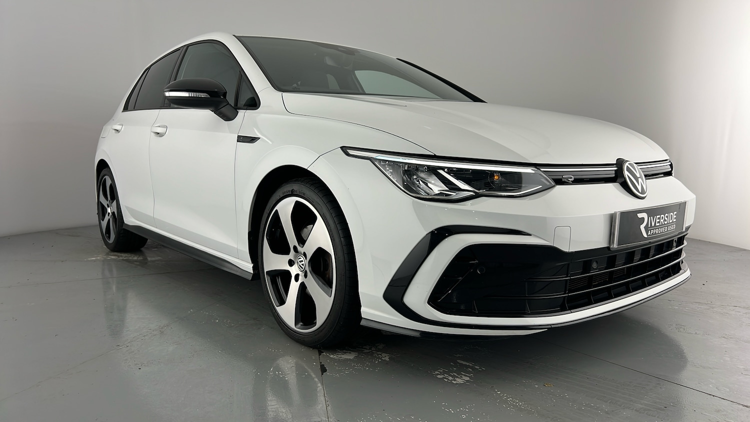 Used Volkswagen Golf 2020 for sale - 76196105: Photo 24