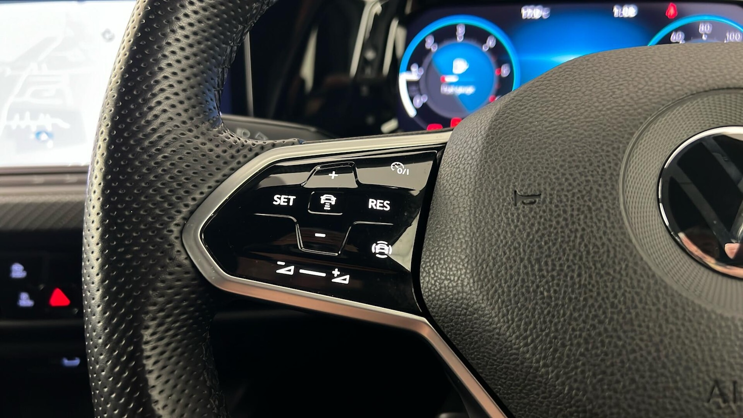 Used Volkswagen Golf 2020 for sale - 76196105: Photo 27