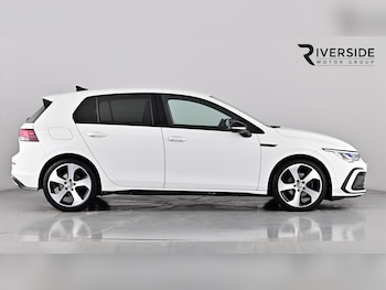 Used Volkswagen Golf 2020 for sale - 76196105: Photo