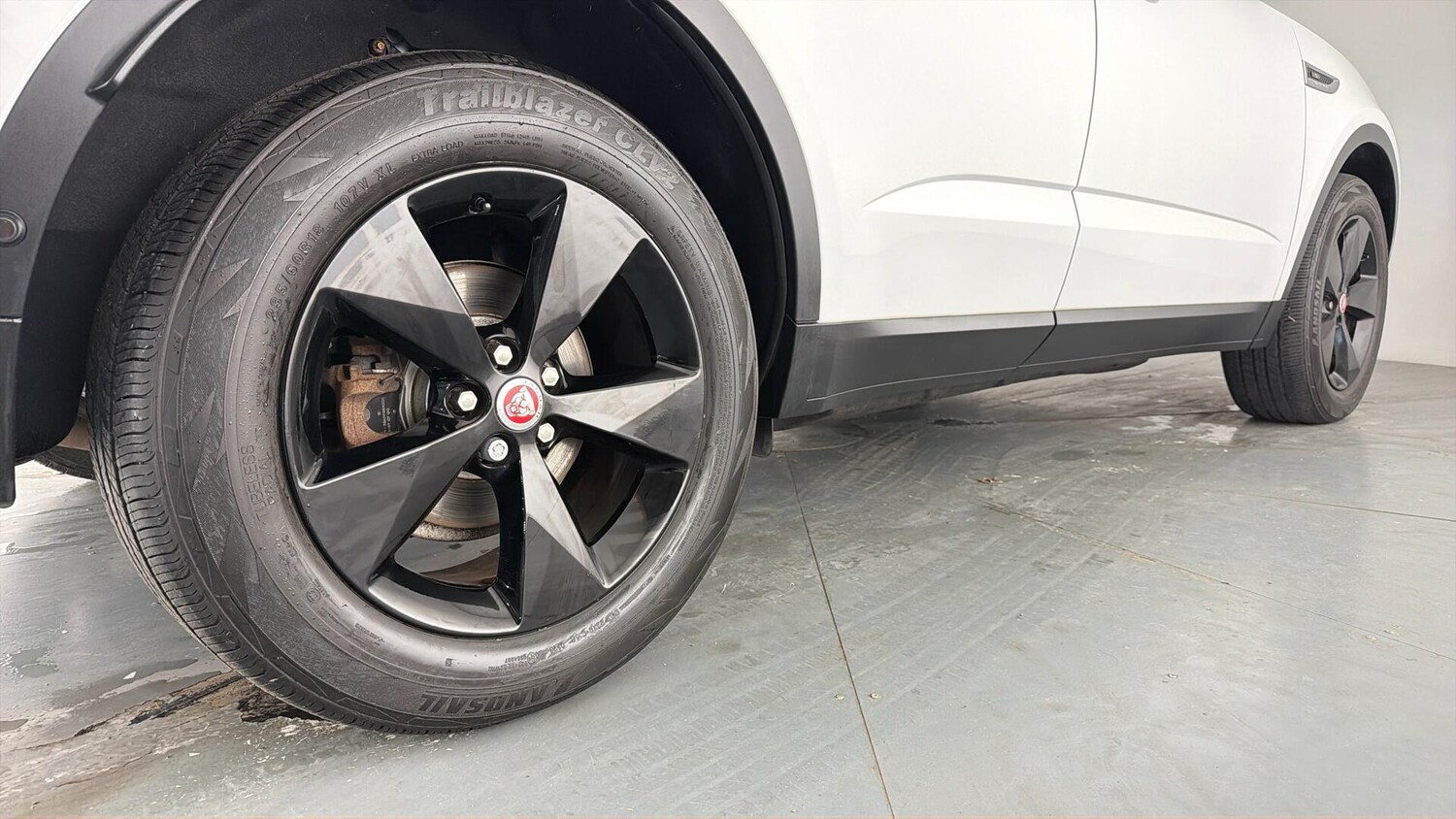 Used Jaguar E-Pace 2018 for sale - 77442570: Photo 27