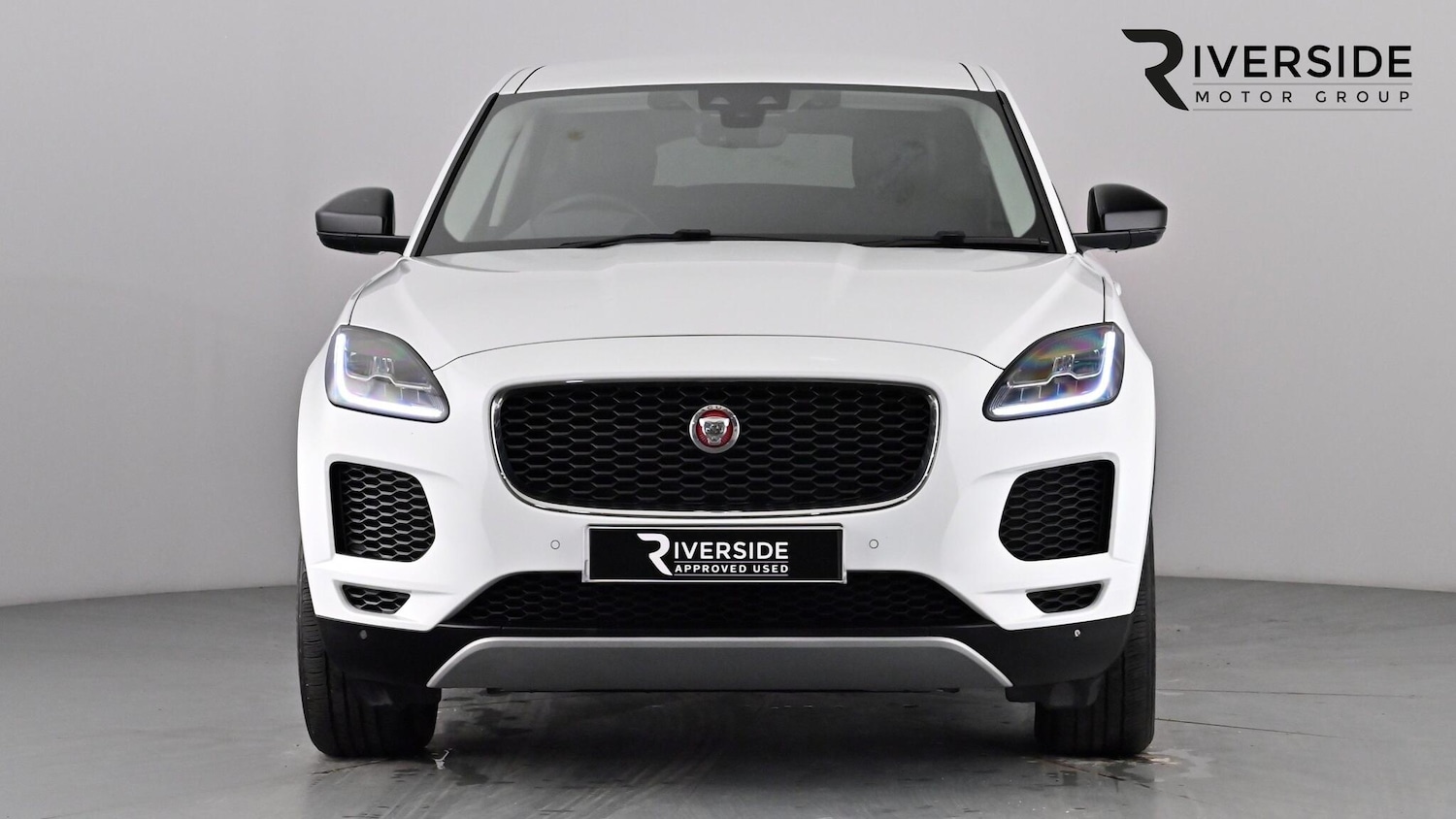 Used Jaguar E-Pace 2018 for sale - 77442570: Photo 4
