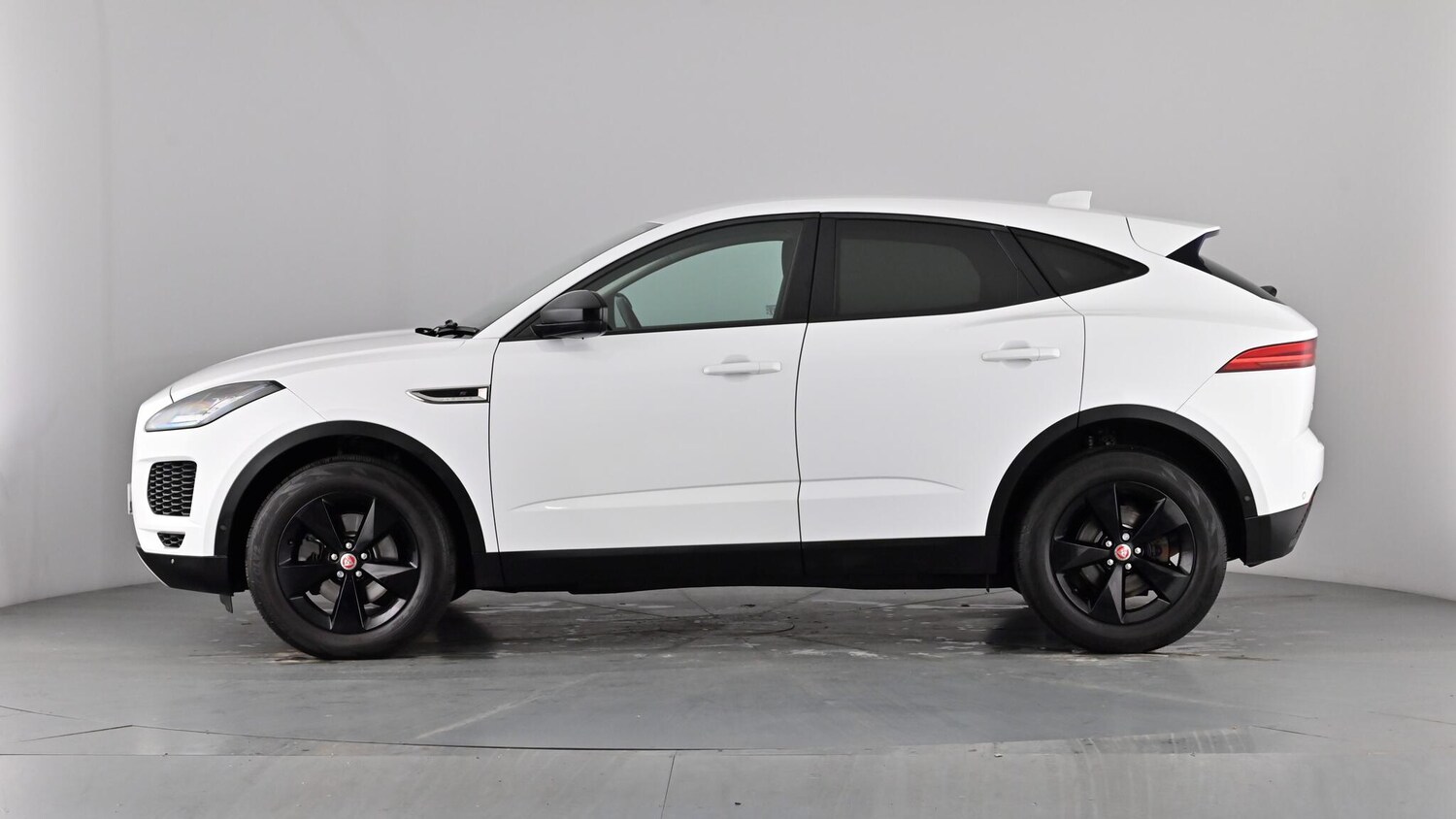 Used Jaguar E-Pace 2018 for sale - 77442570: Photo 53