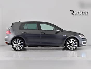 Used Volkswagen Golf 2016 for sale - 79781330: Photo