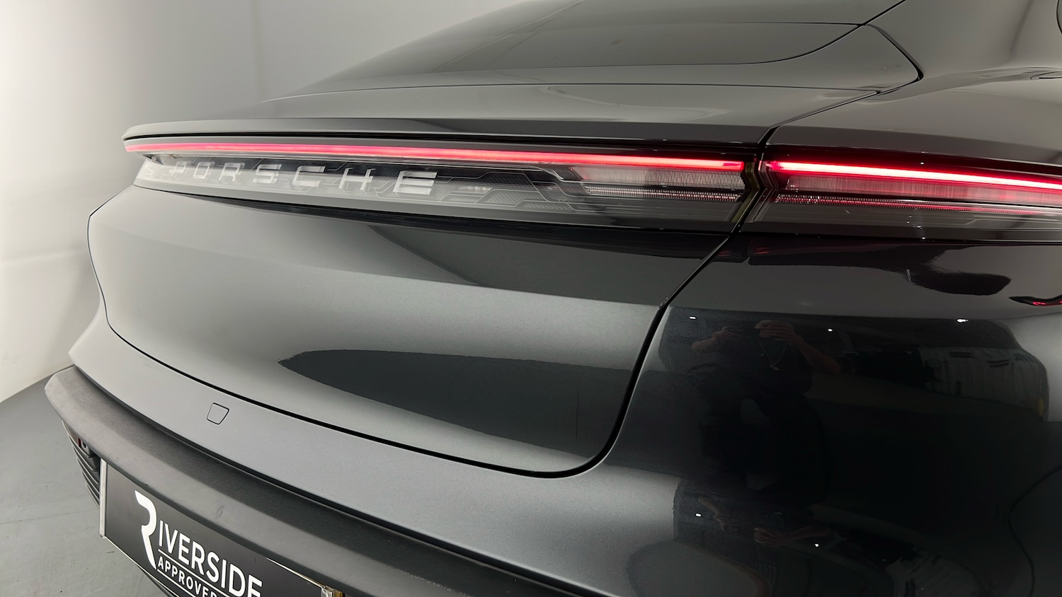 Used Porsche Taycan 2021 for sale - 76927853: Photo 26