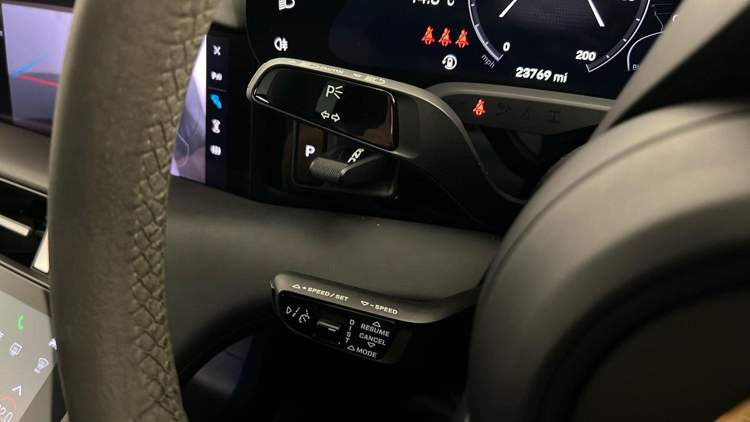 Used Porsche Taycan 2021 for sale - 76927853: Photo 36