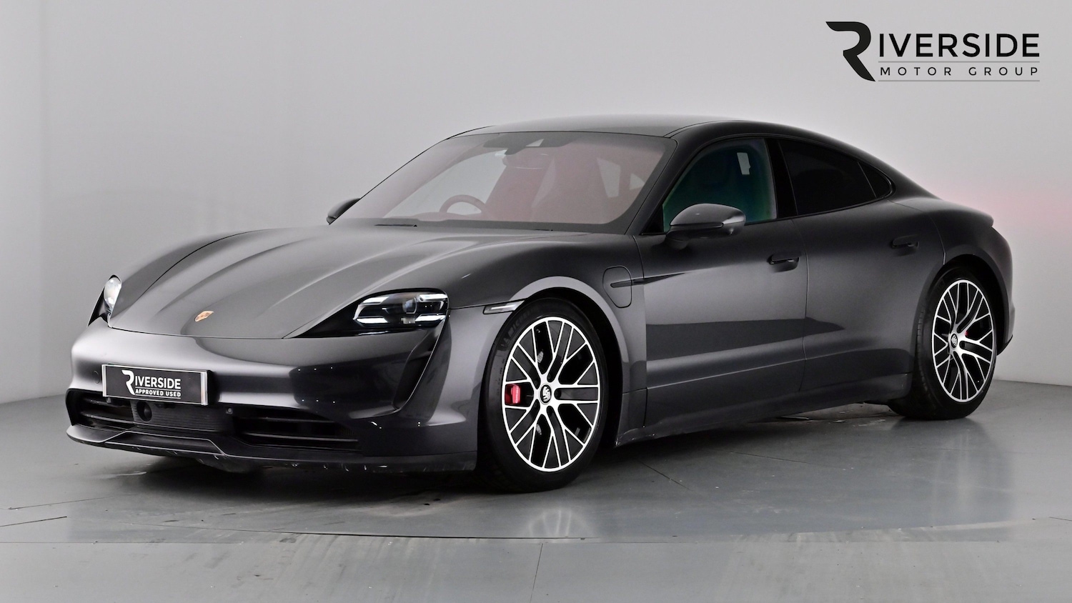 Used Porsche Taycan 2021 for sale - 76927853: Photo 6