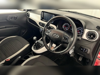 Used Hyundai i10 2022 for sale - 75468893: Photo