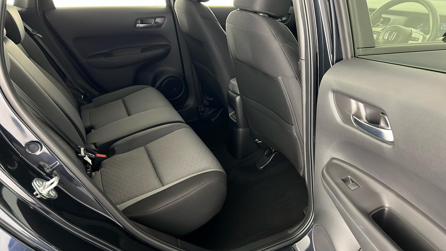 Used Honda Jazz 2023 for sale - 76773225: Photo 13