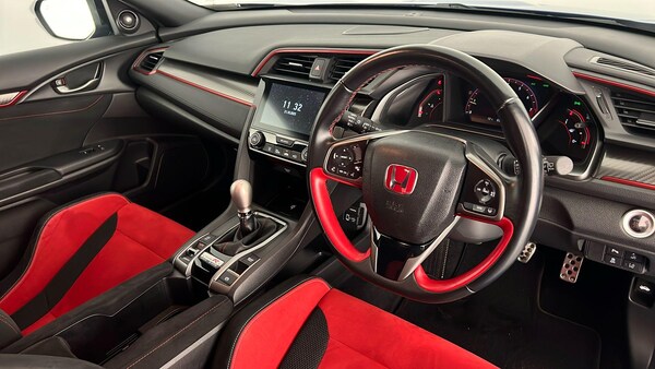 Used Honda Civic 2018 for sale - 76338737: Photo 82