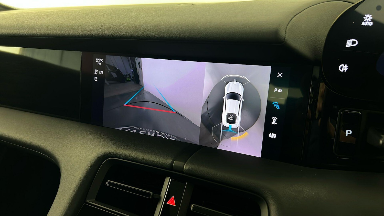 Used Porsche Taycan 2021 for sale - 77307627: Photo 10